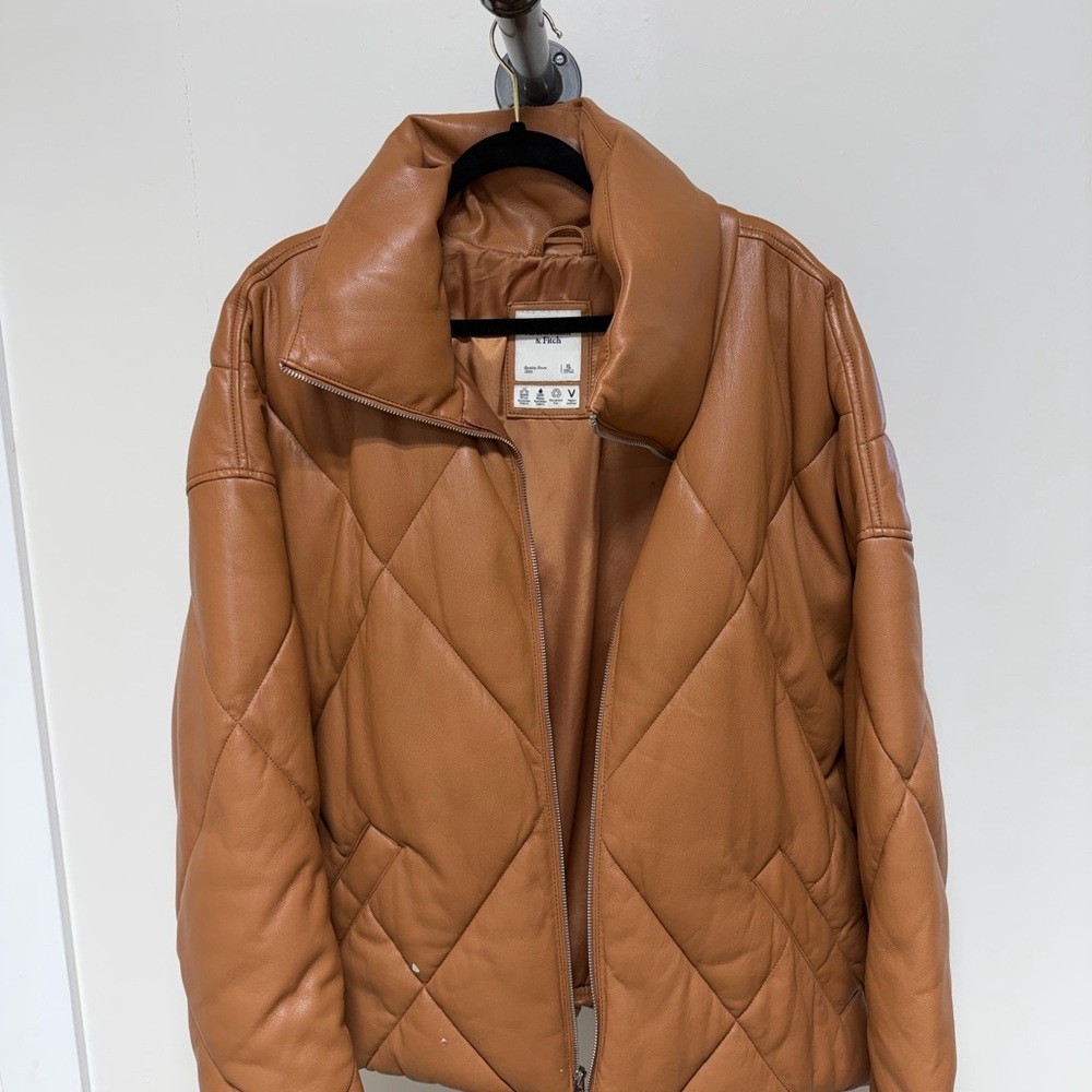 Abercrombie & Fitch women’s leather coat
